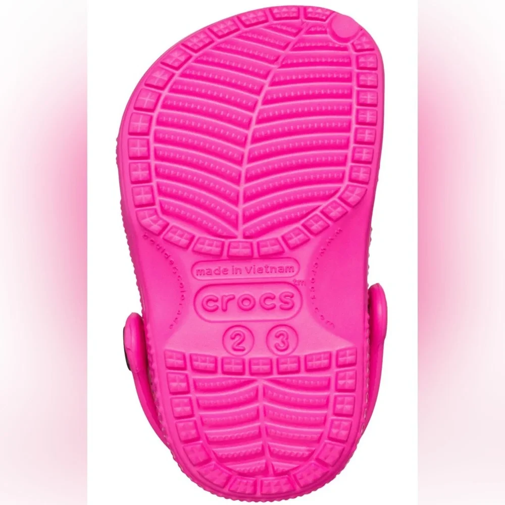 Crocs Infant Littles Clogs, Pink Crush, size C2/C3–New in Box